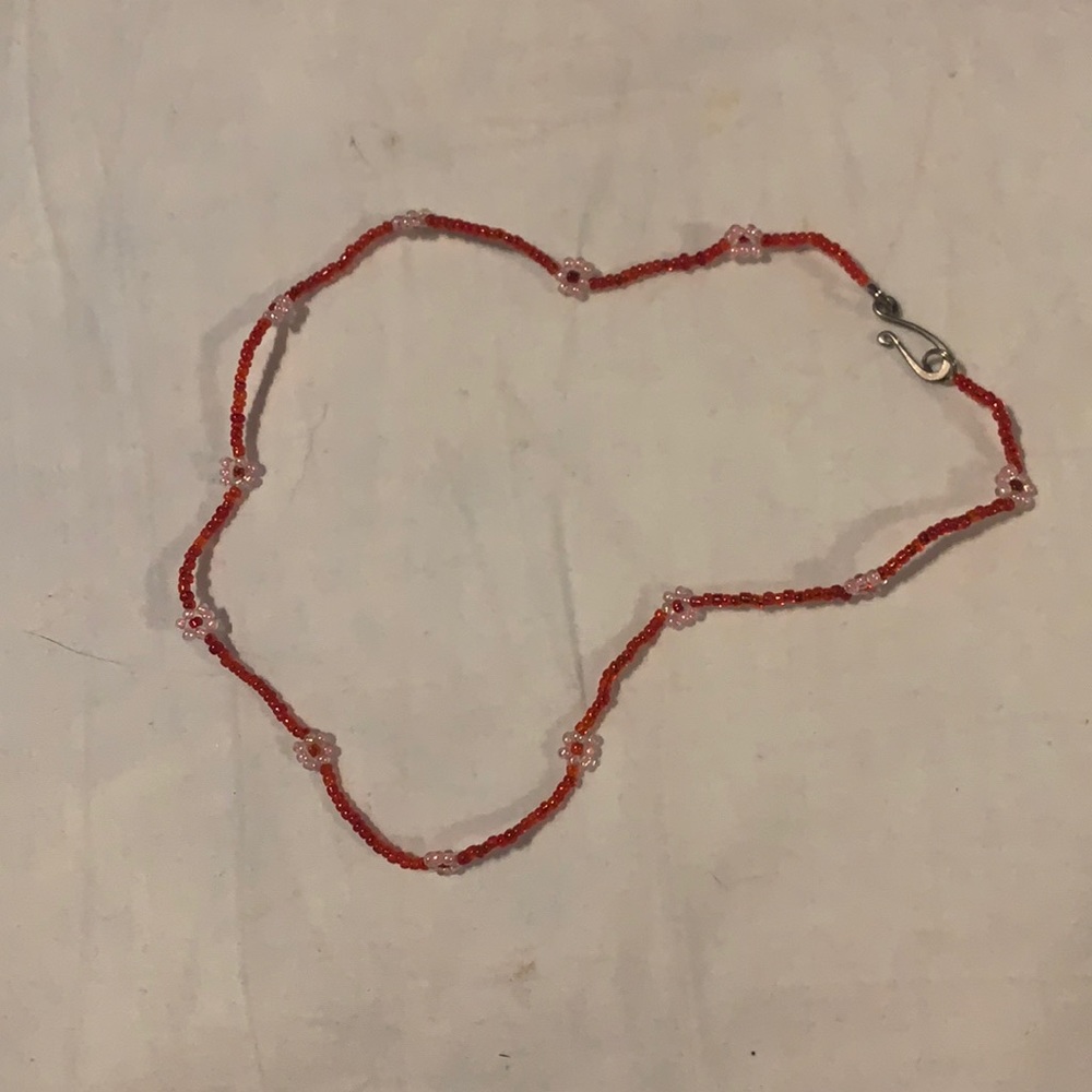 Bead necklace